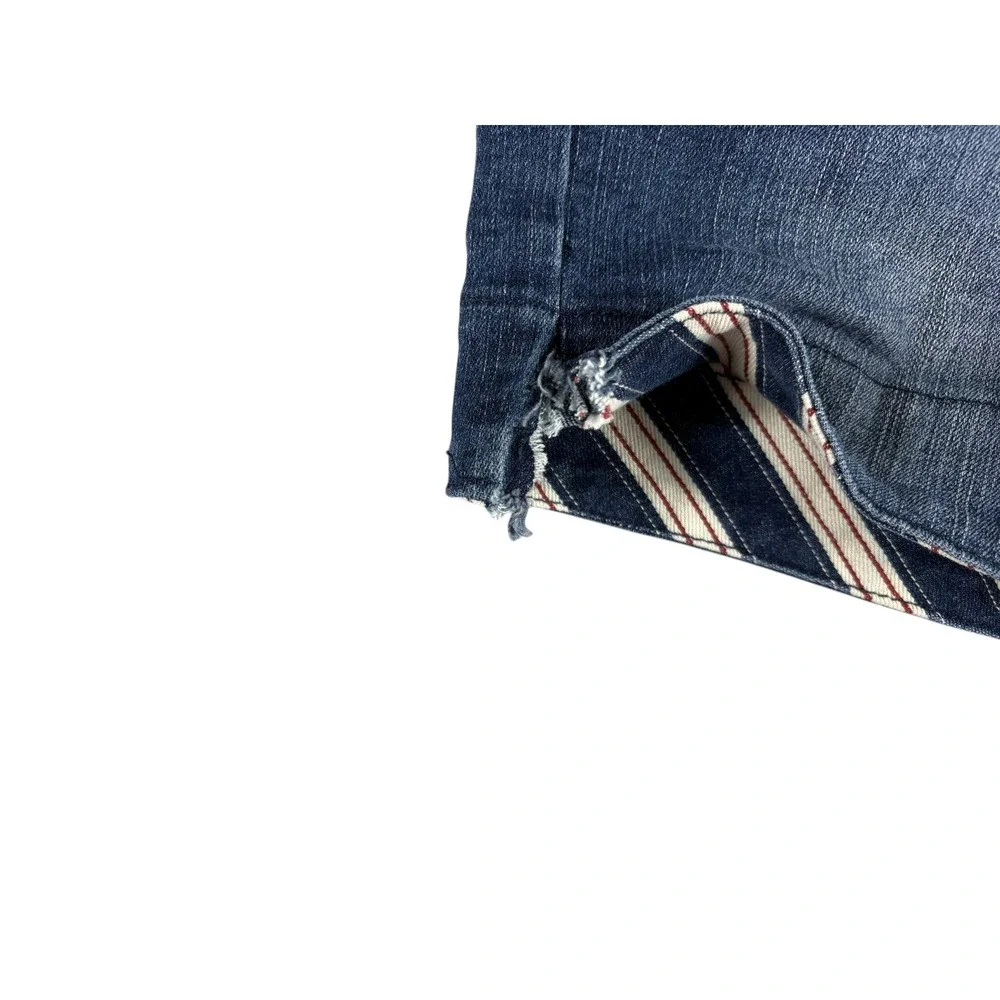 Grace in LA Denim Shorts Women 29 Blue Distressed Buttonfly Midrise Relaxed Y2K